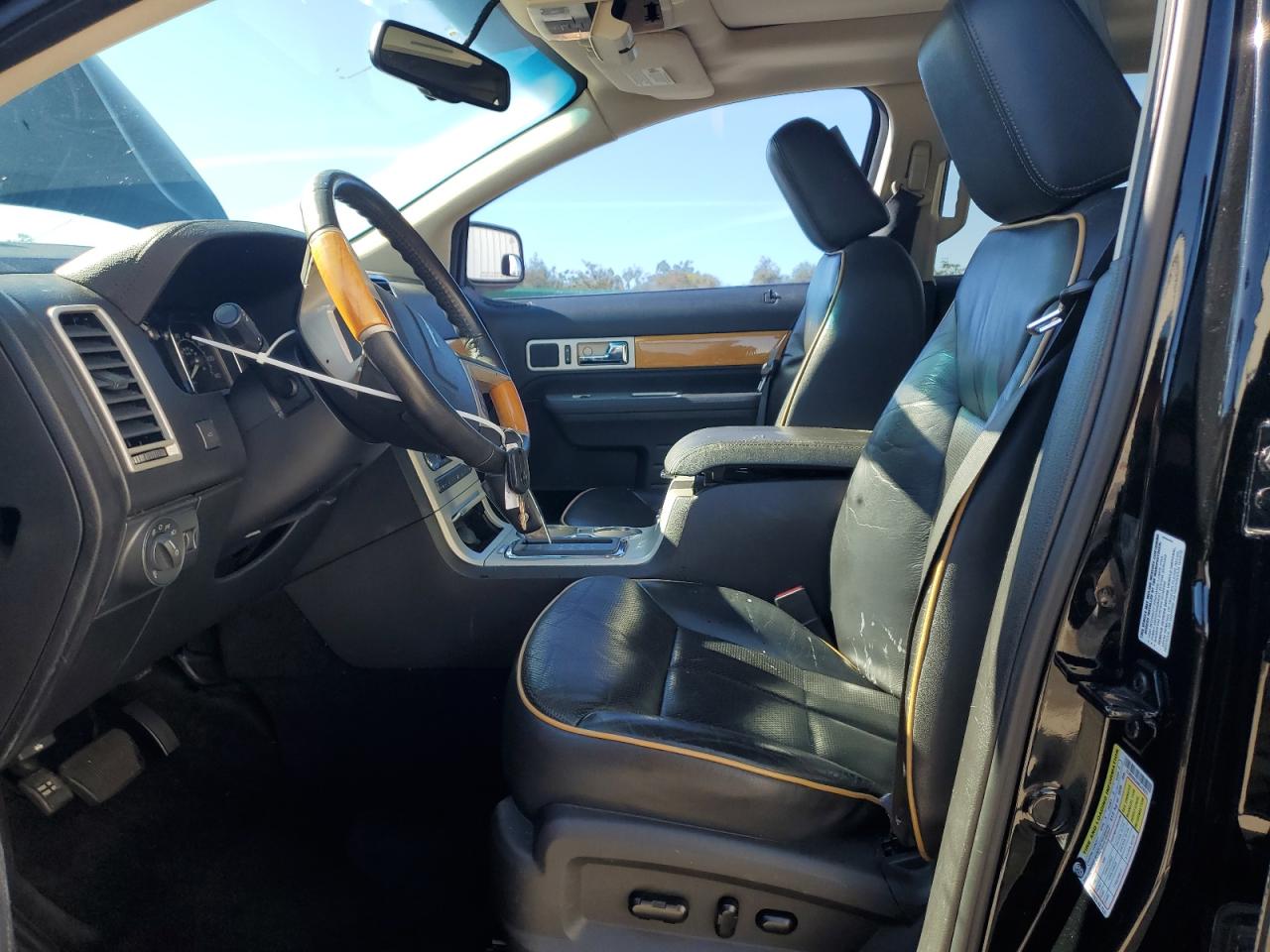 2008 Lincoln MKX - Image 7