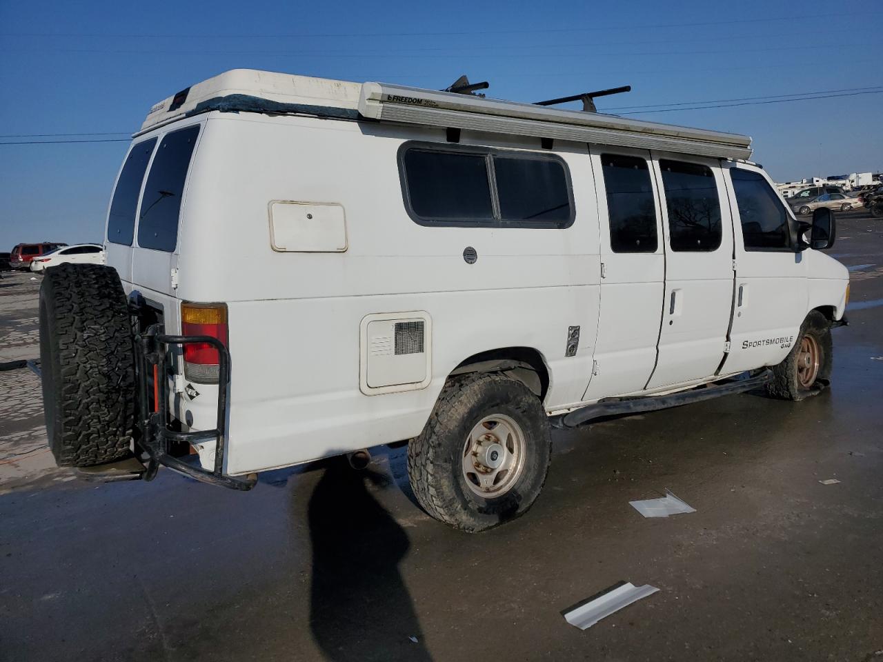 1994 Ford Econoline - Image 3