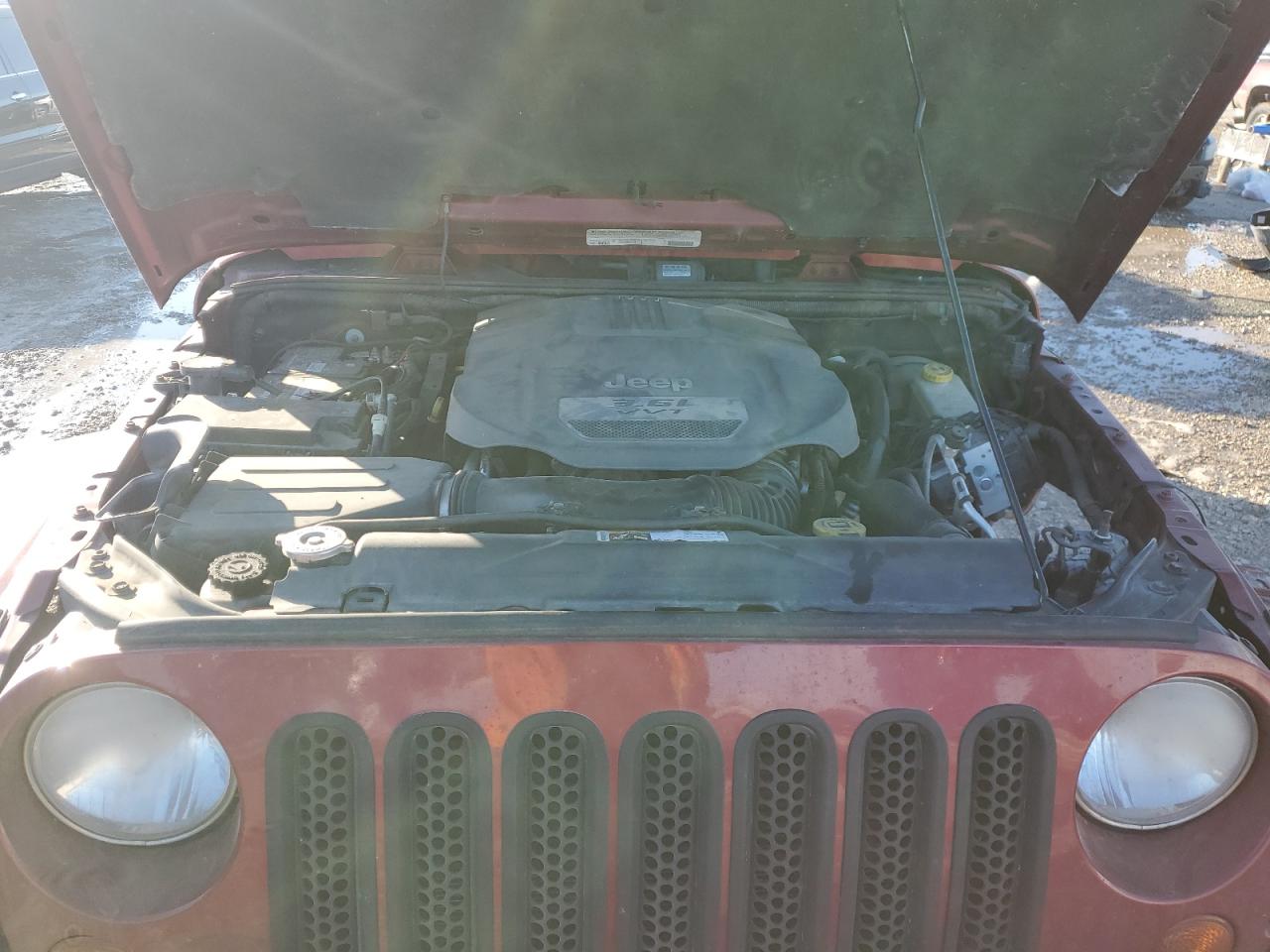 2012 Jeep Wrangler - Image 11