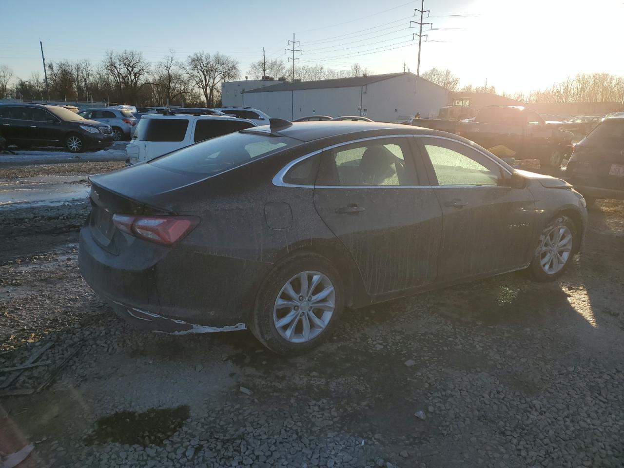 2019 Chevrolet Malibu - Image 3