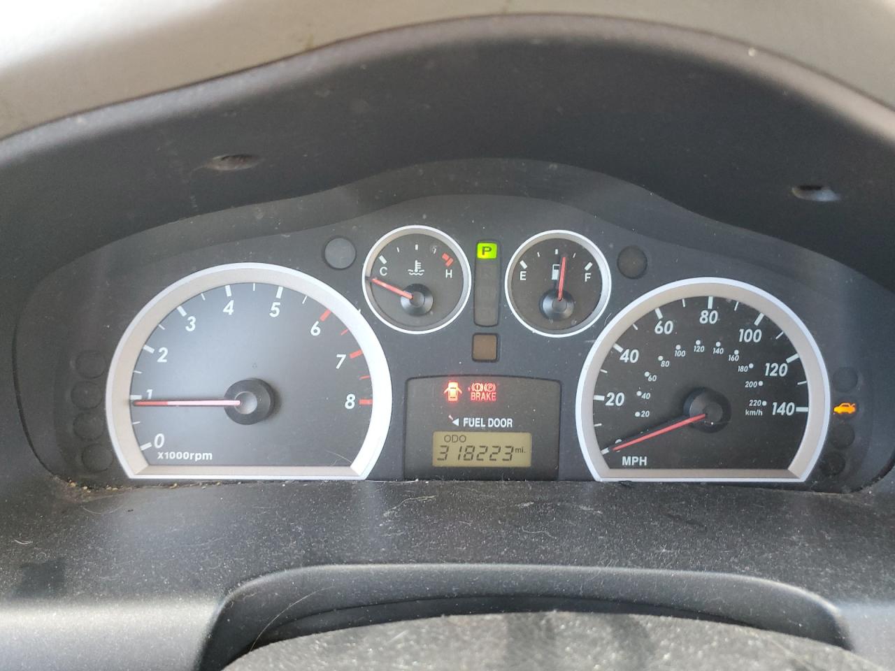 2005 Hyundai Santa Fe - Image 9