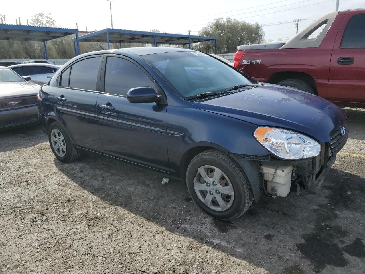 2010 Hyundai Accent - Image 4