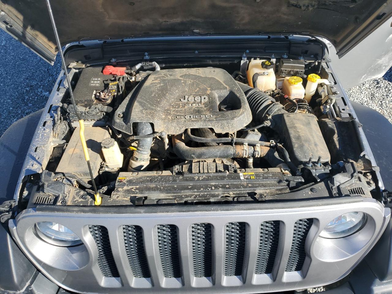 2020 Jeep Wrangler - Image 14