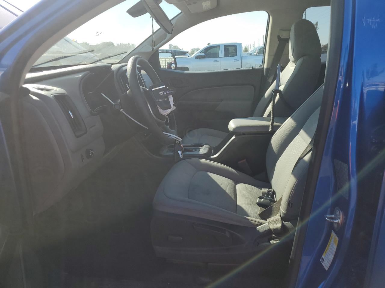 2020 GMC Canyon - Image 7