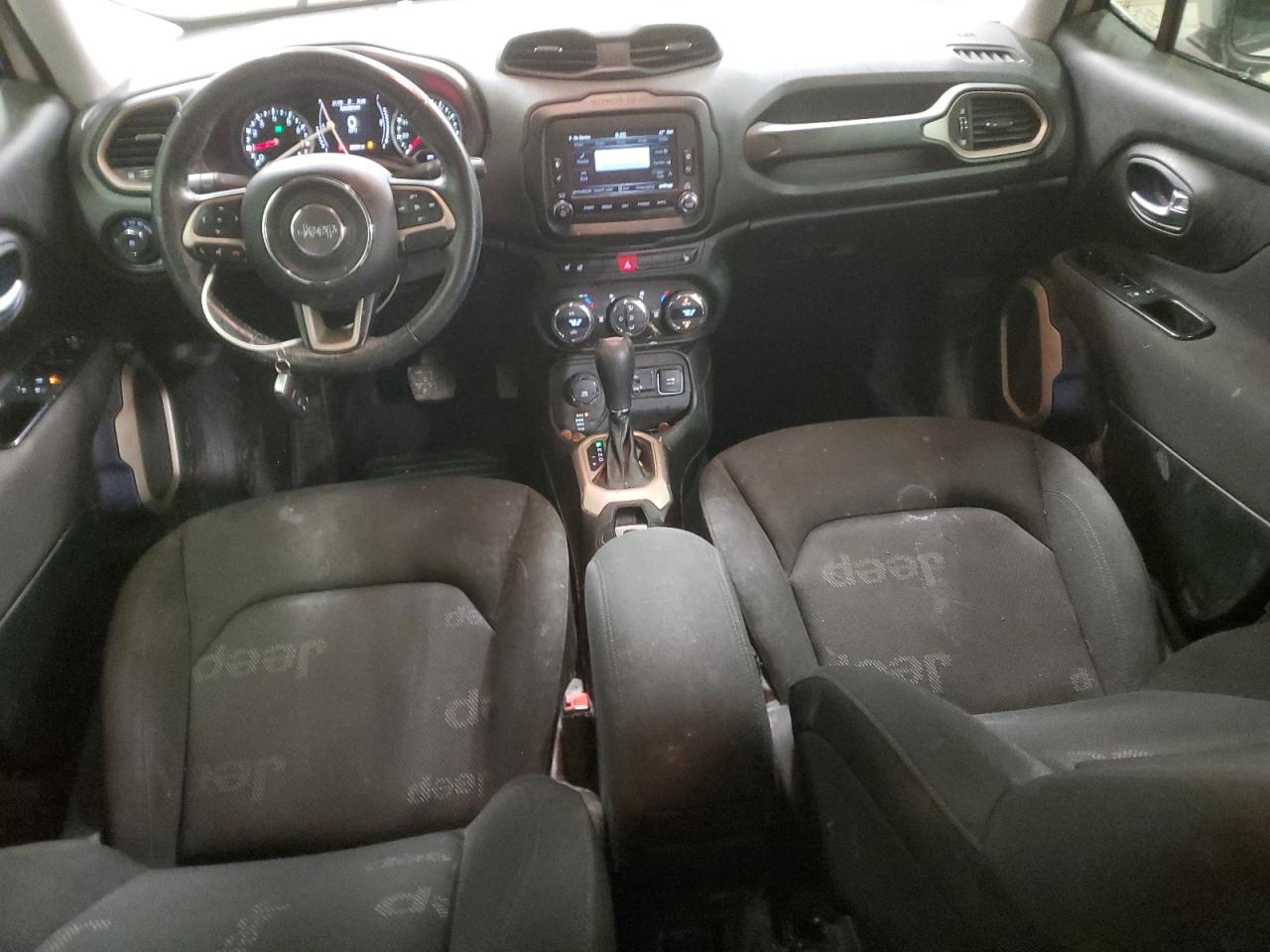 2016 Jeep Renegade - Image 8