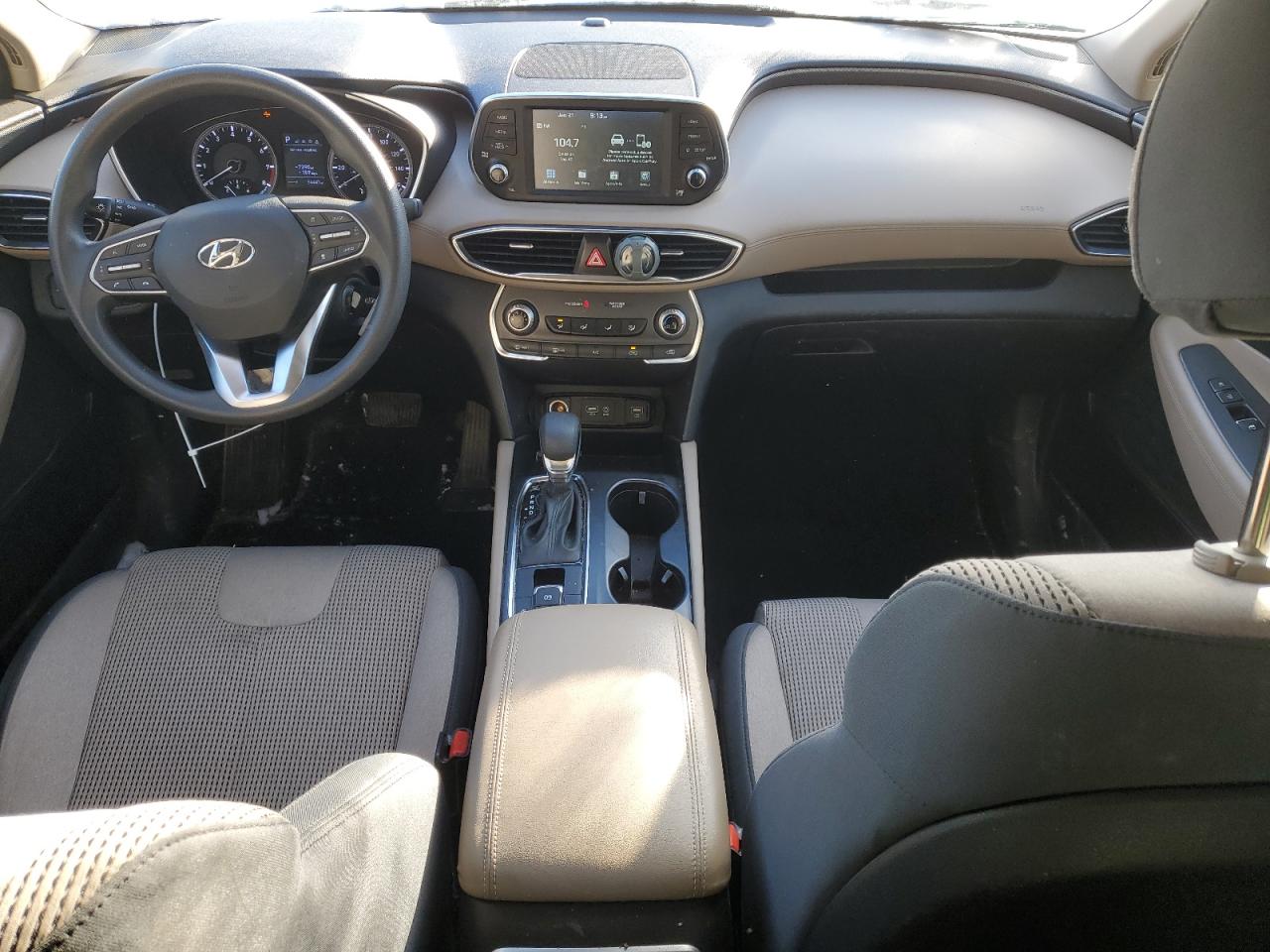 2020 Hyundai Santa Fe - Image 8