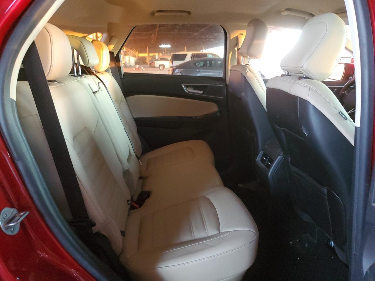 2020 Ford Edge - Image 11