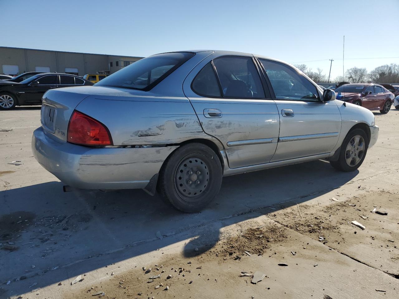 2004 Nissan Sentra - Image 3