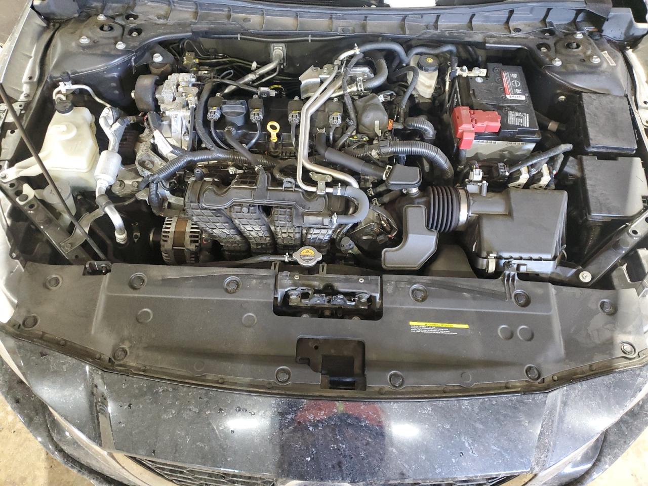 2021 Nissan Altima - Image 11