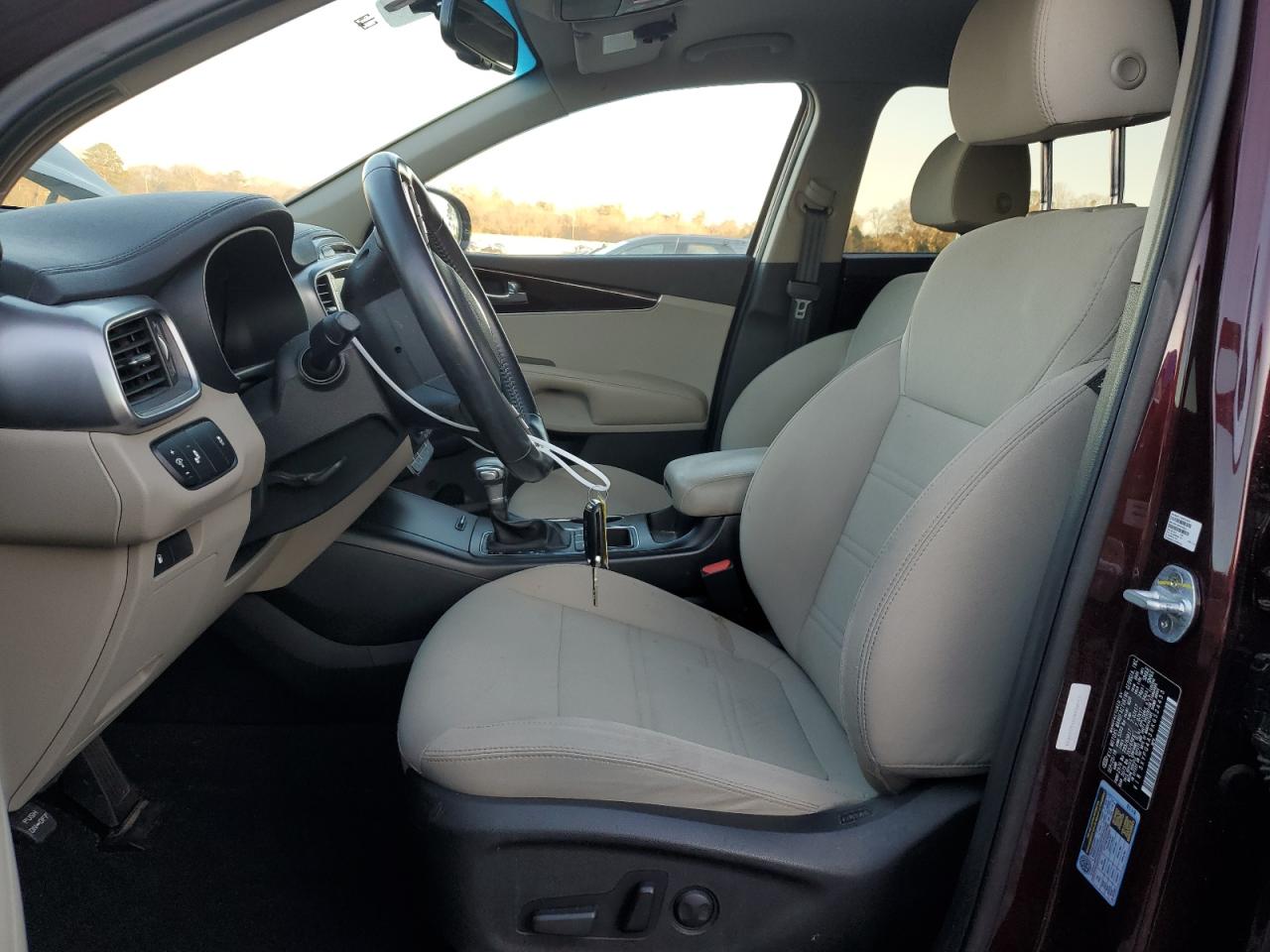 2019 Kia Sorento - Image 7
