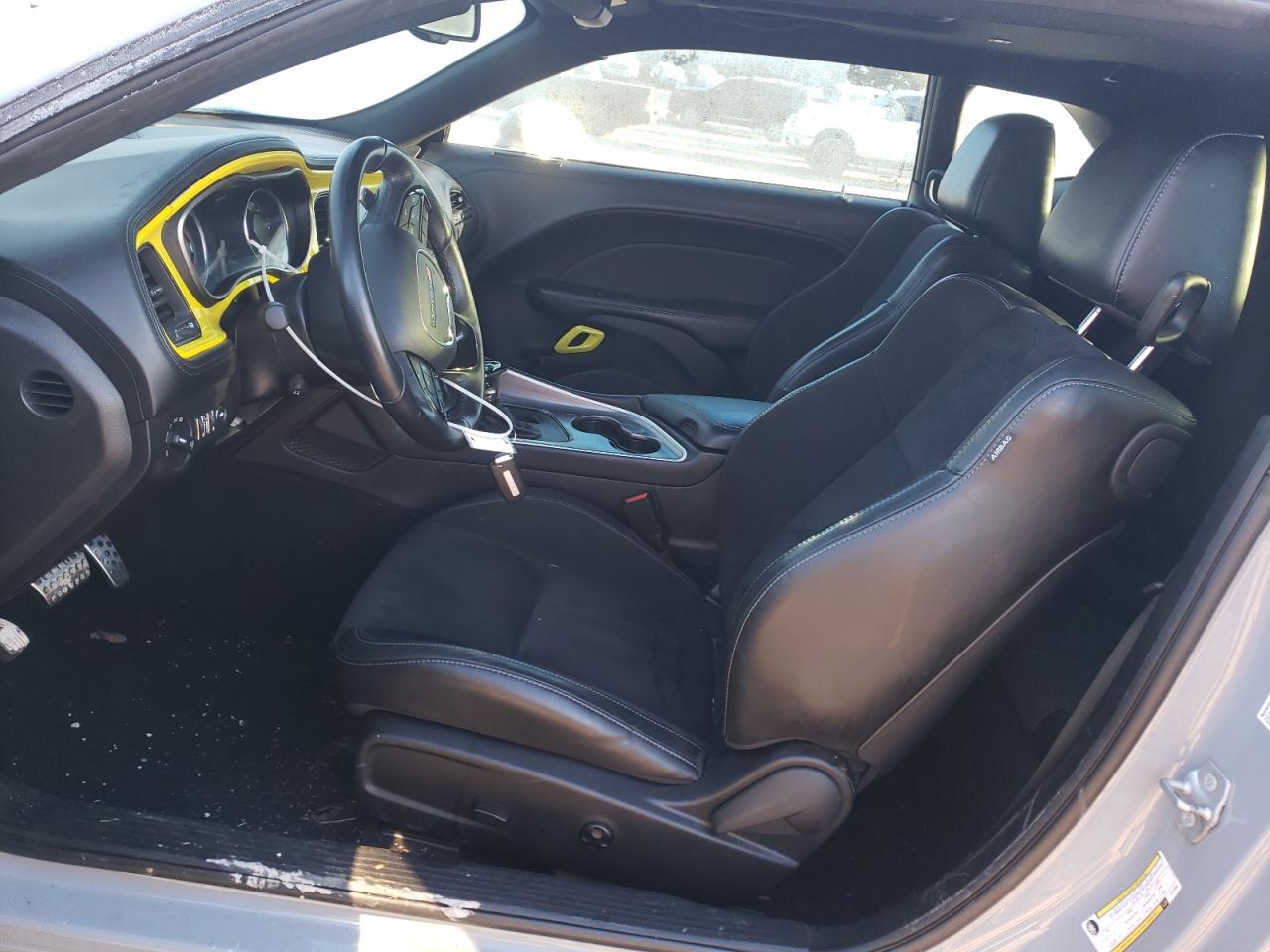 2020 Dodge Challenger - Image 7