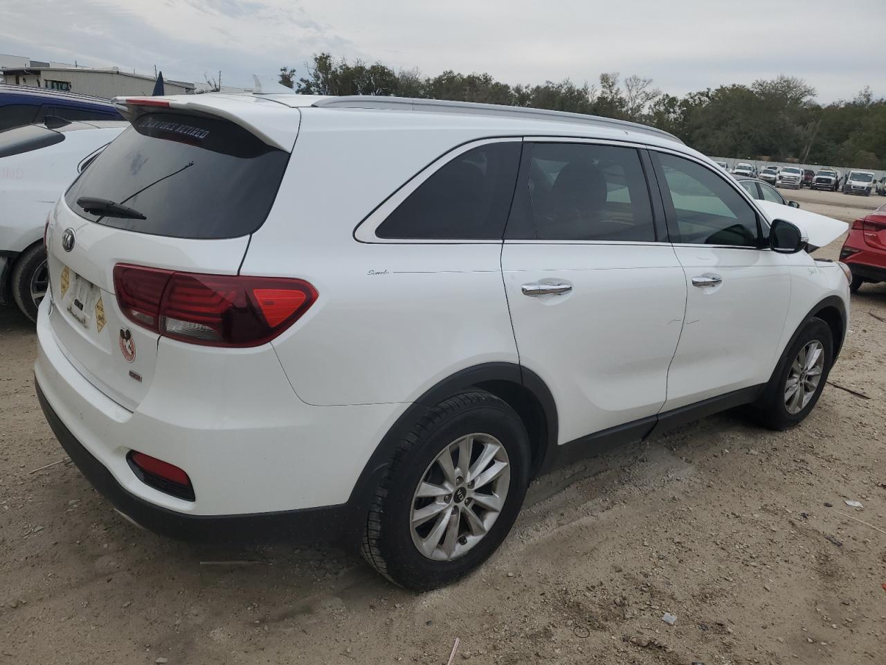 2019 Kia Sorento - Image 3