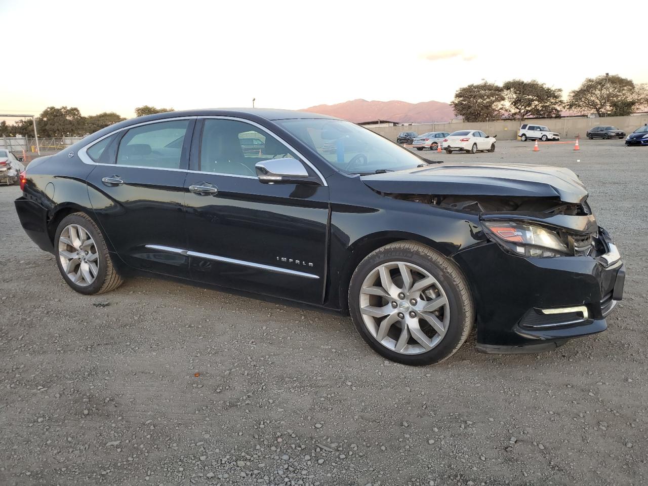 VIN 1G1165S33FU105875 2015 CHEVROLET IMPALA no.4