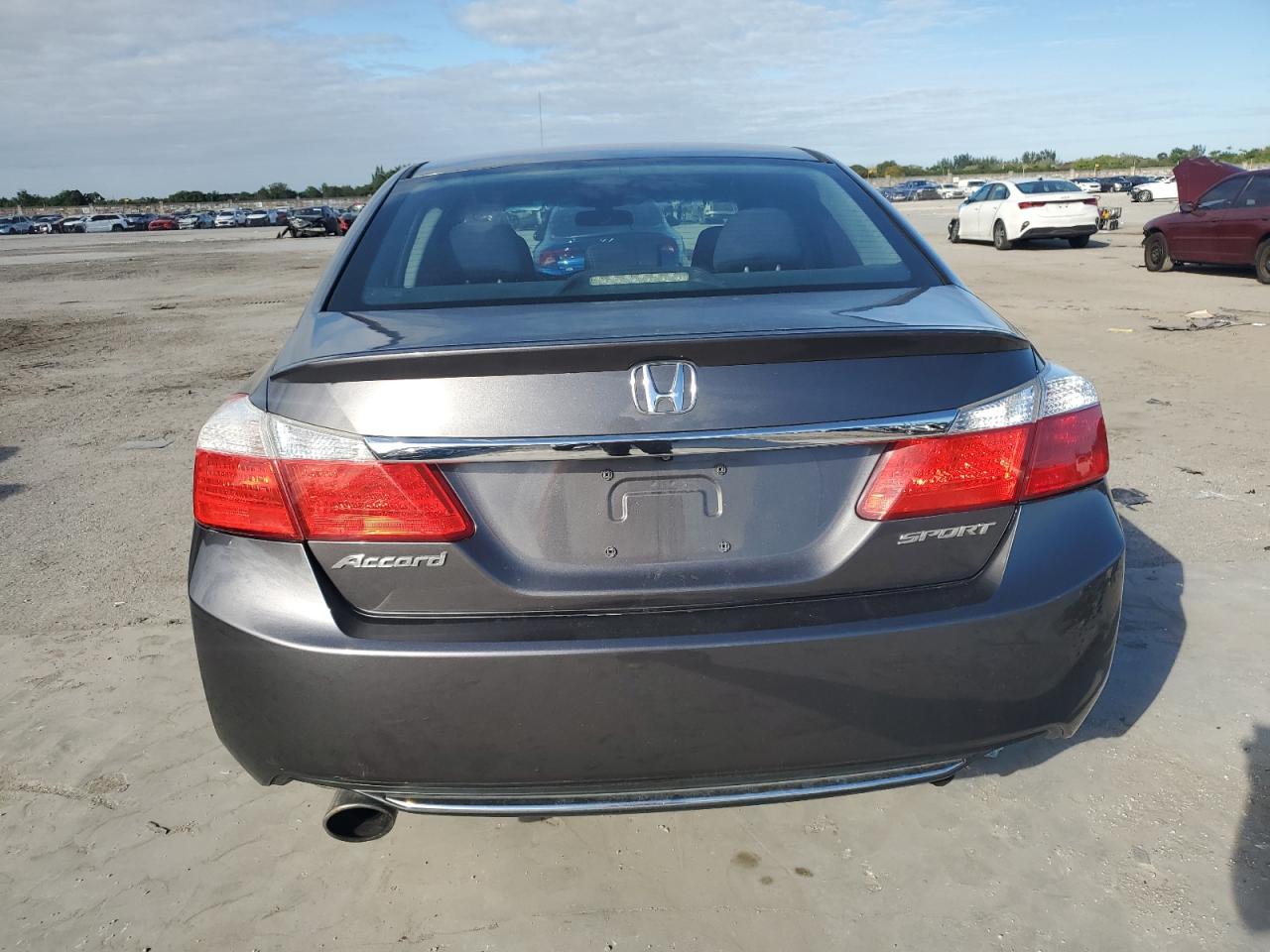 2014 Honda Accord - Image 6