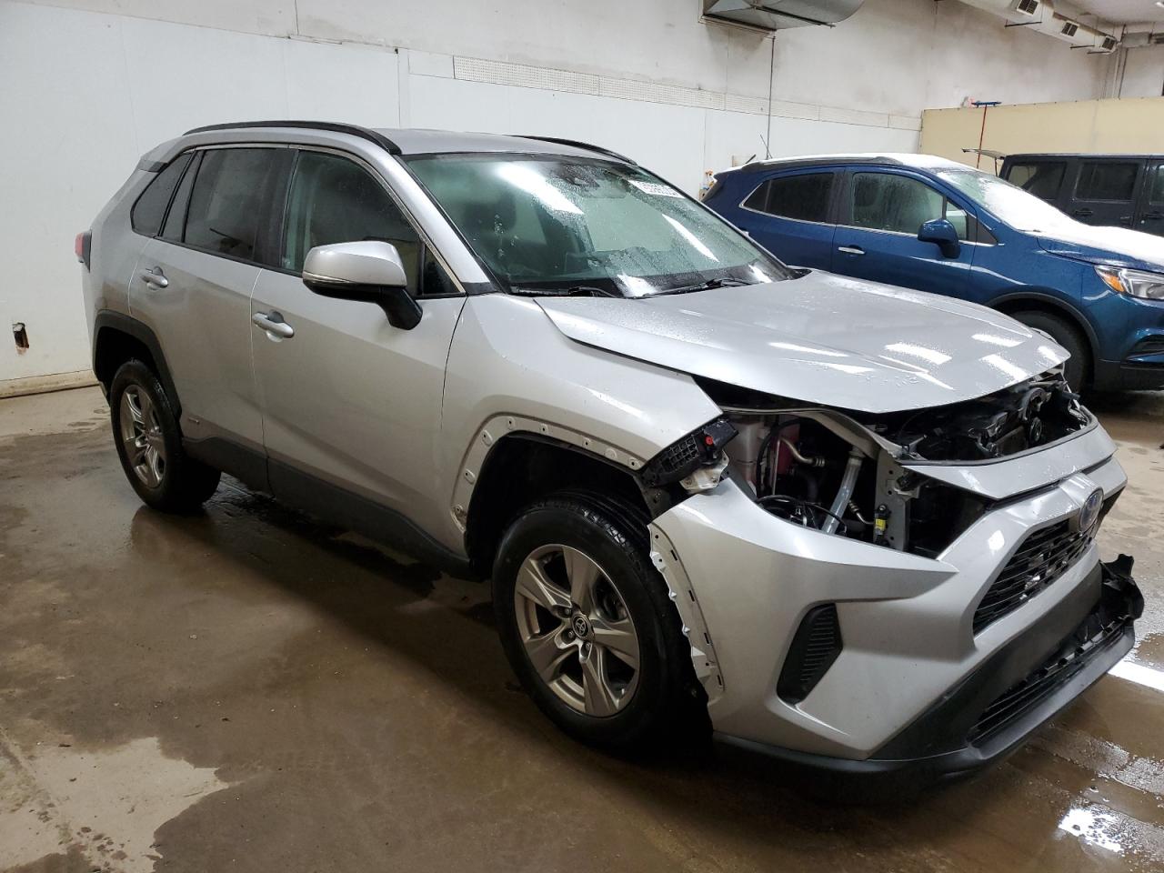 VIN 2T3RWRFV9PW172787 2023 TOYOTA RAV4 no.4