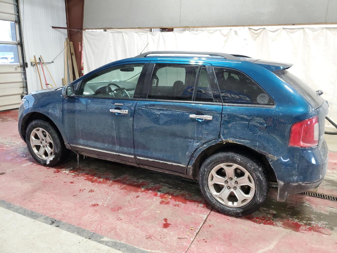 2011 Ford Edge - Image 2