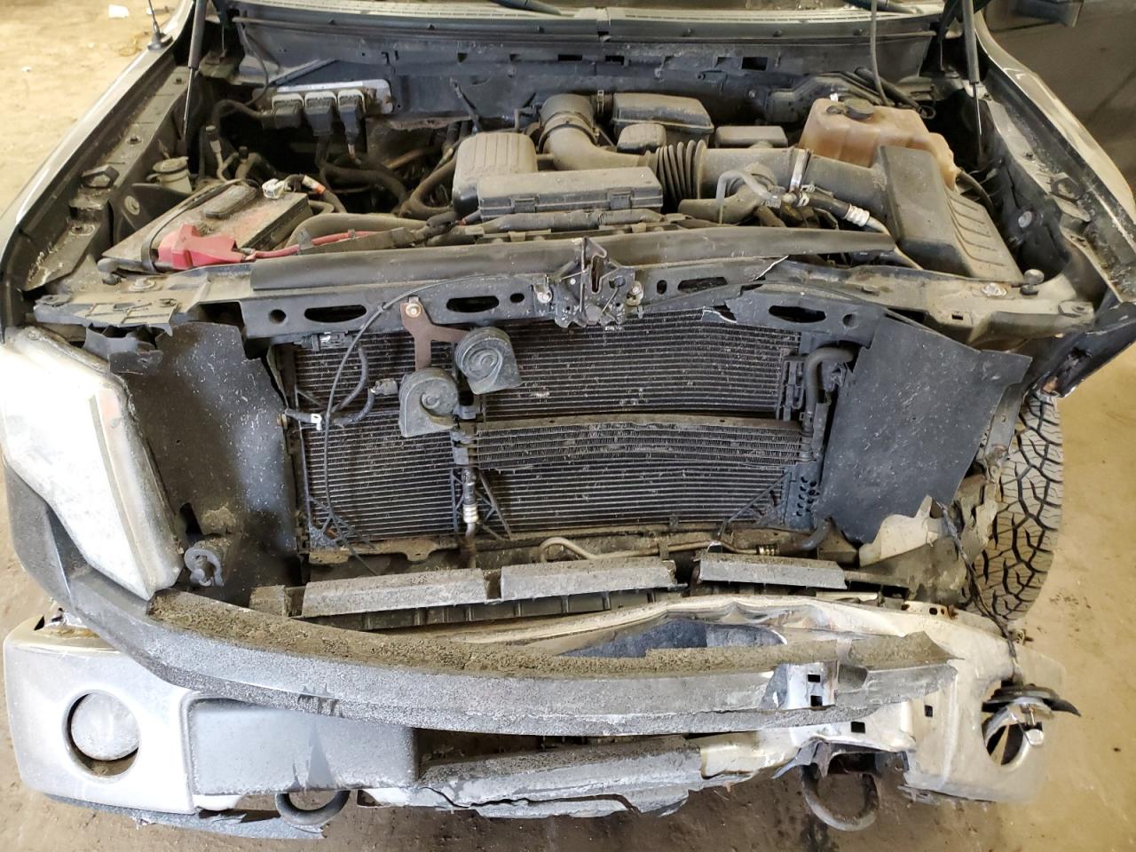 2010 Ford F-150 - Image 12