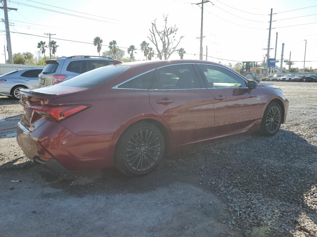 2019 Toyota Avalon - Image 3