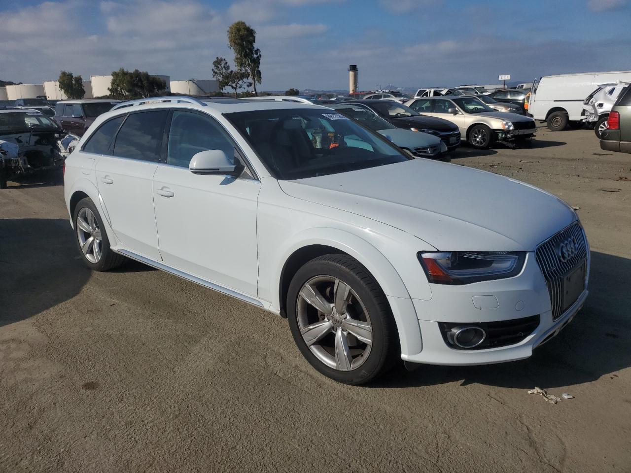 VIN WA1UFAFLXEA048754 2014 AUDI A4 no.4