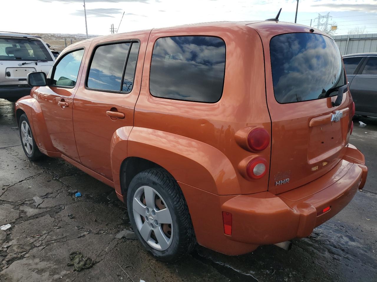 2008 Chevrolet HHR - Image 2