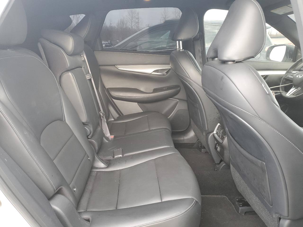 2021 Infiniti QX50 - Image 10