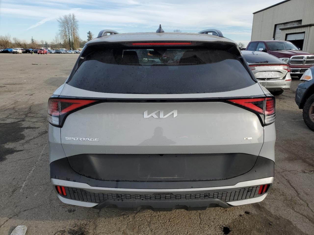 2023 Kia Sportage - Image 6