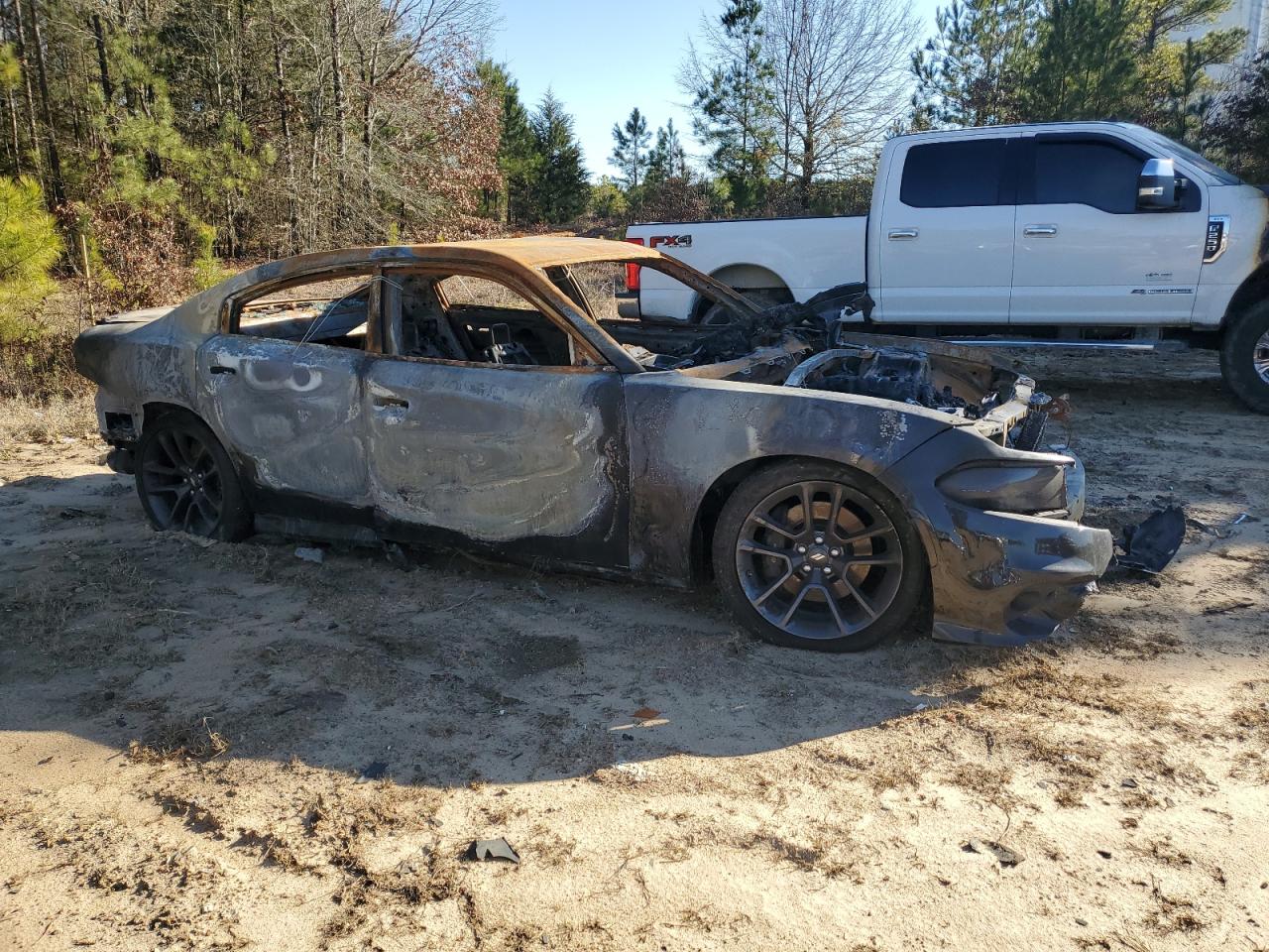 2021 Dodge Charger - Image 4