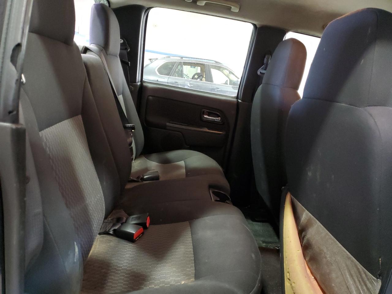 2007 Chevrolet Colorado - Image 10