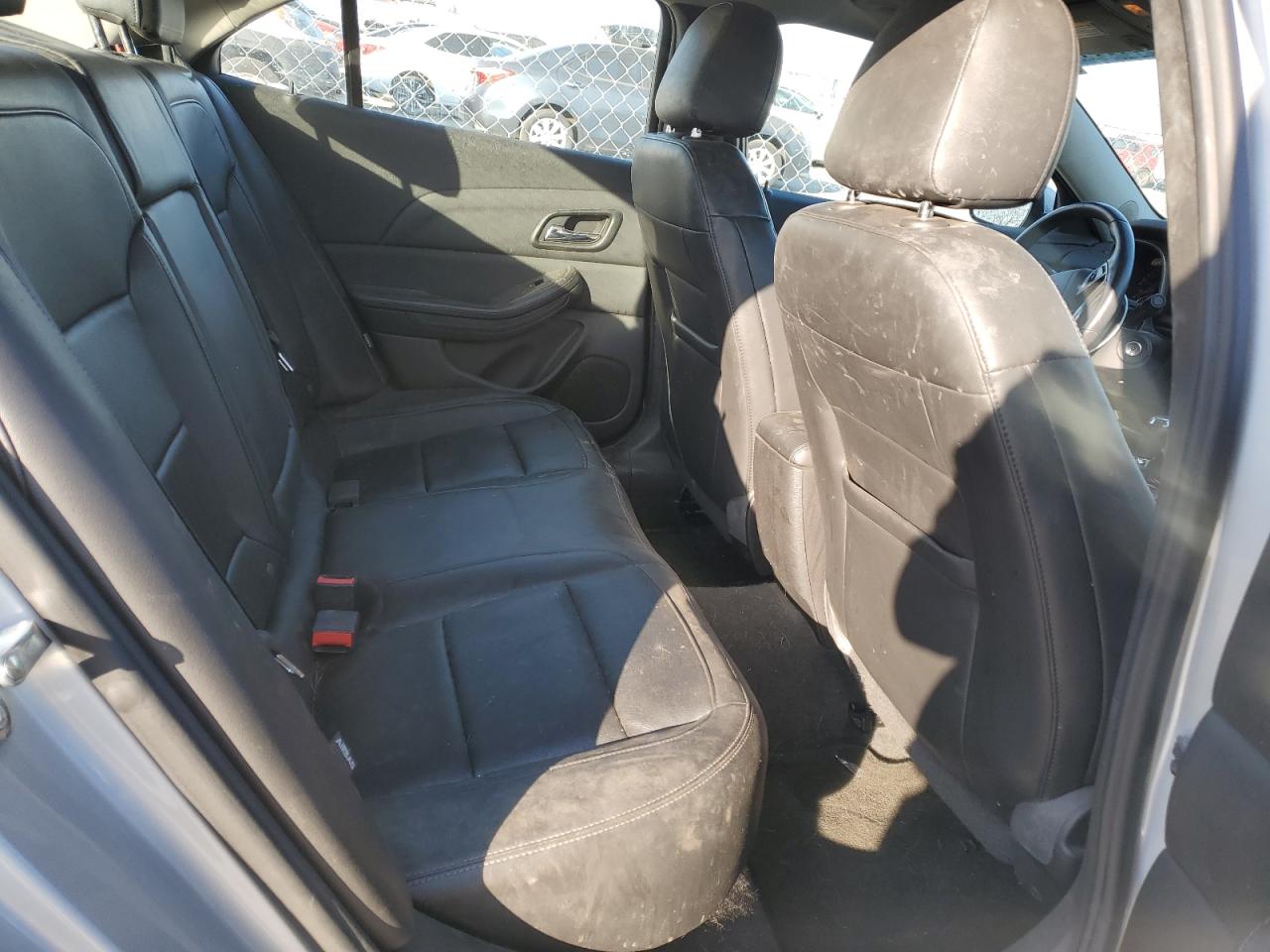 2015 Chevrolet Malibu - Image 10