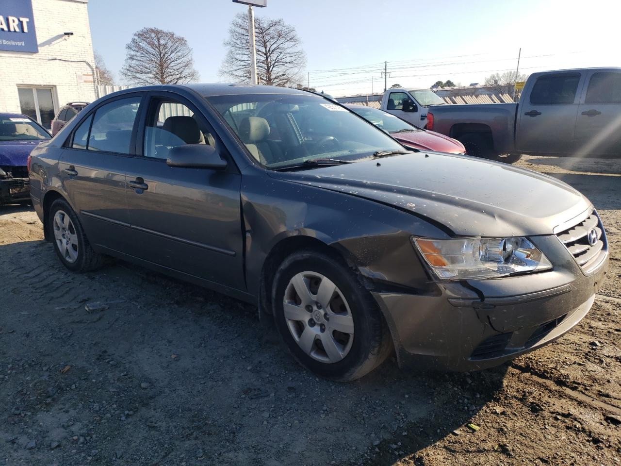 2010 Hyundai Sonata - Image 4