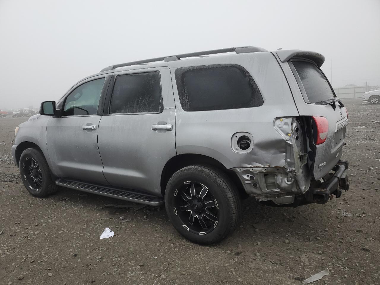 2010 Toyota Sequoia - Image 2