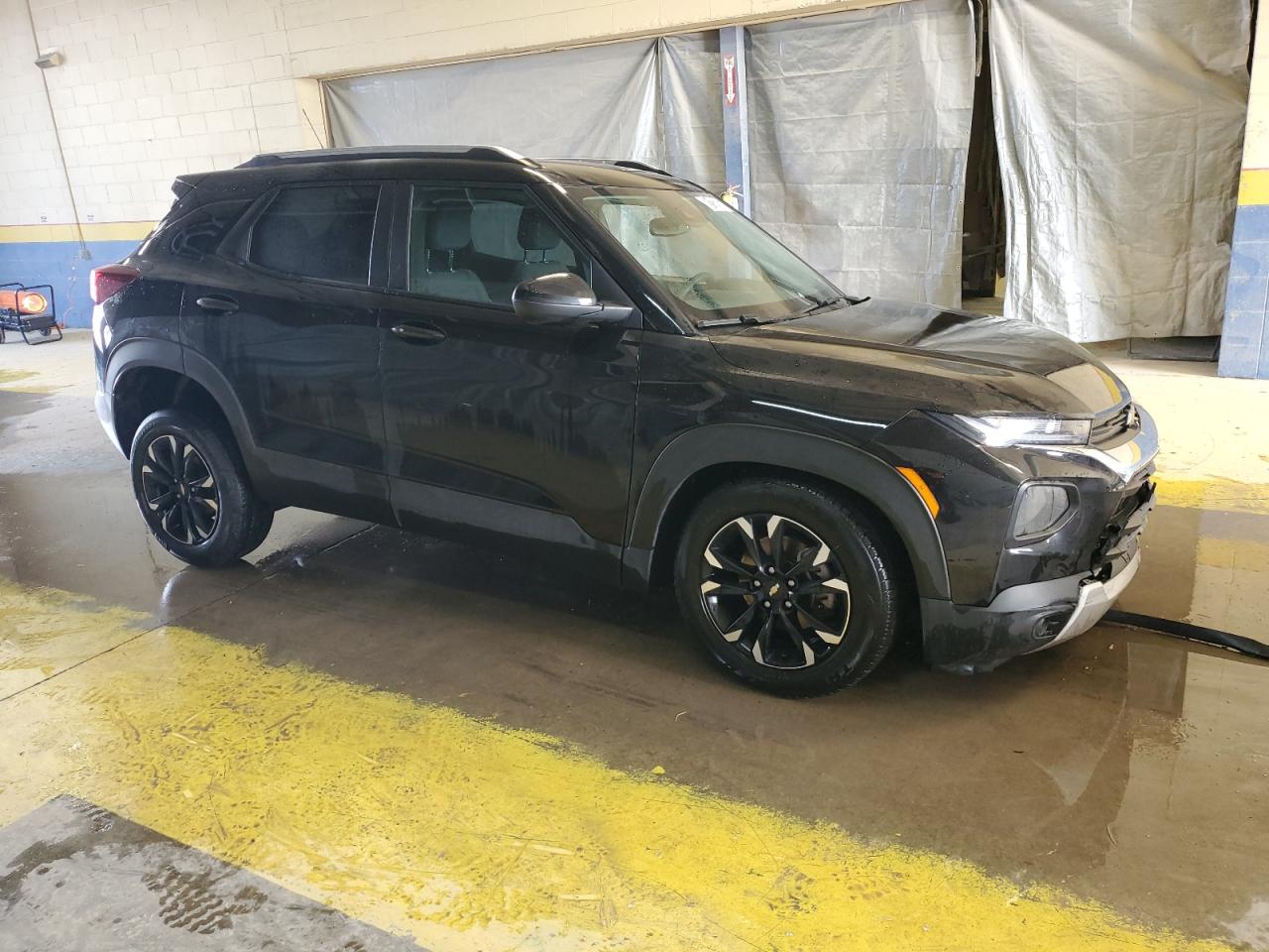 2022 Chevrolet TrailBlazer - Image 4