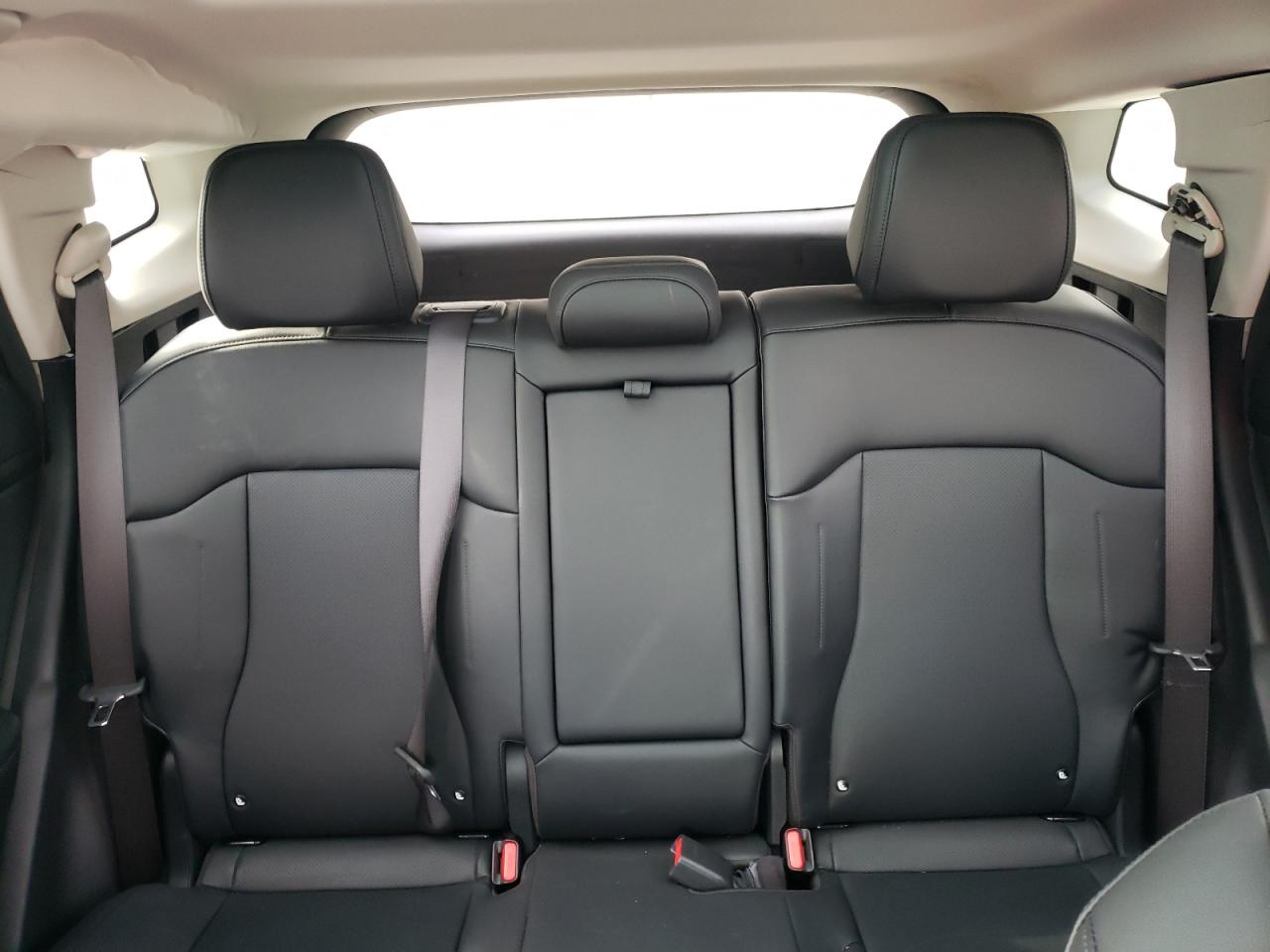 2023 Kia Sportage - Image 10