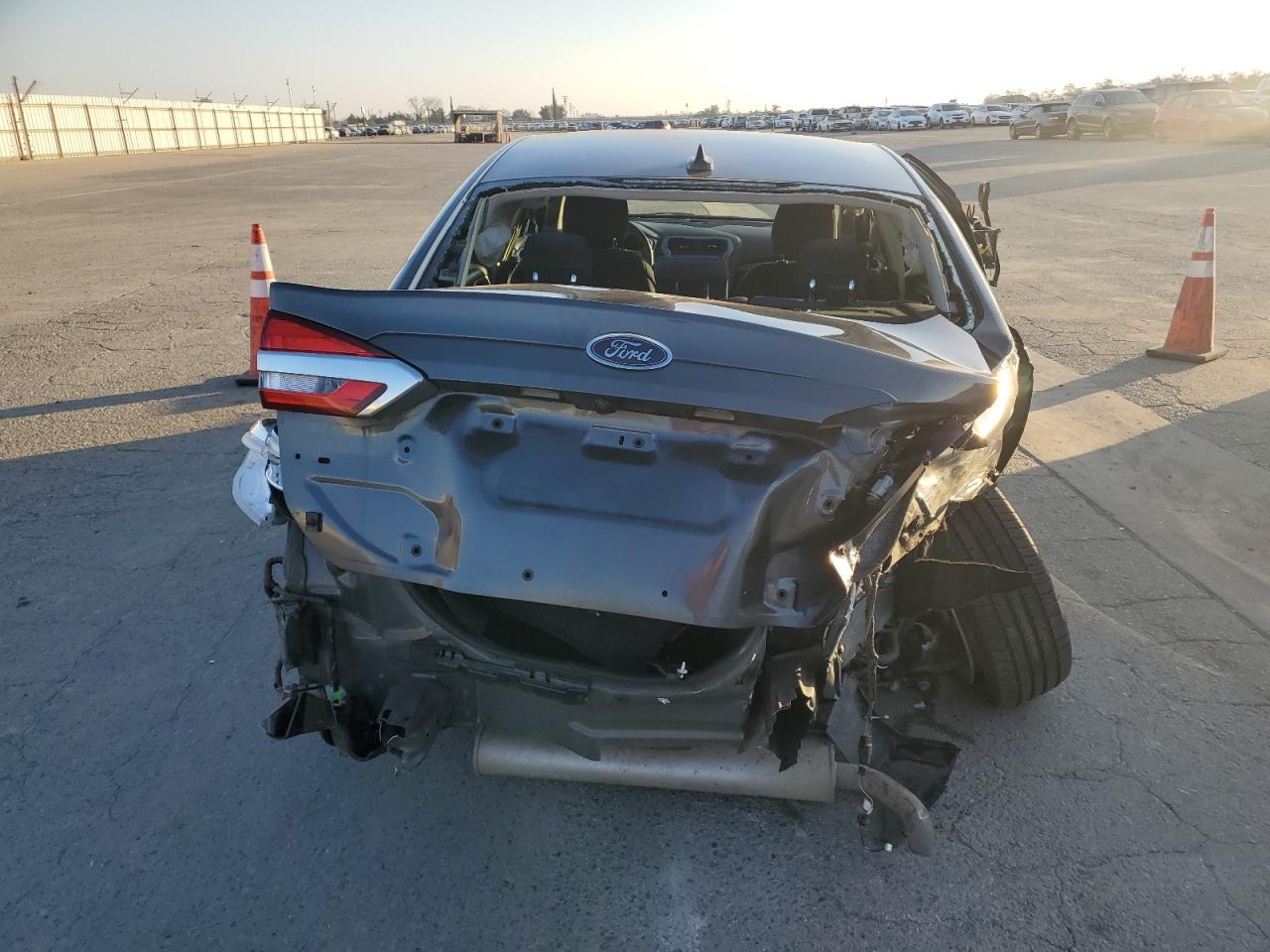 2019 Ford Fusion - Image 6