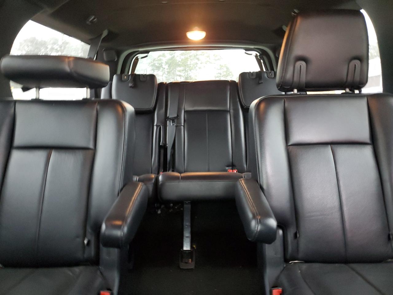 2017 Ford Expedition - Image 10