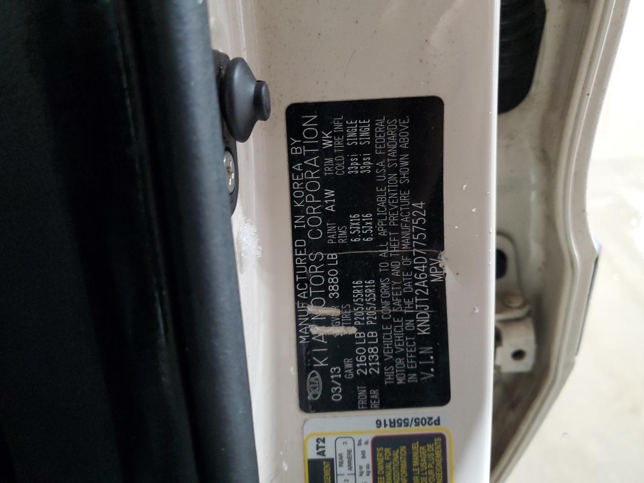 2013 Kia Soul - Image 12