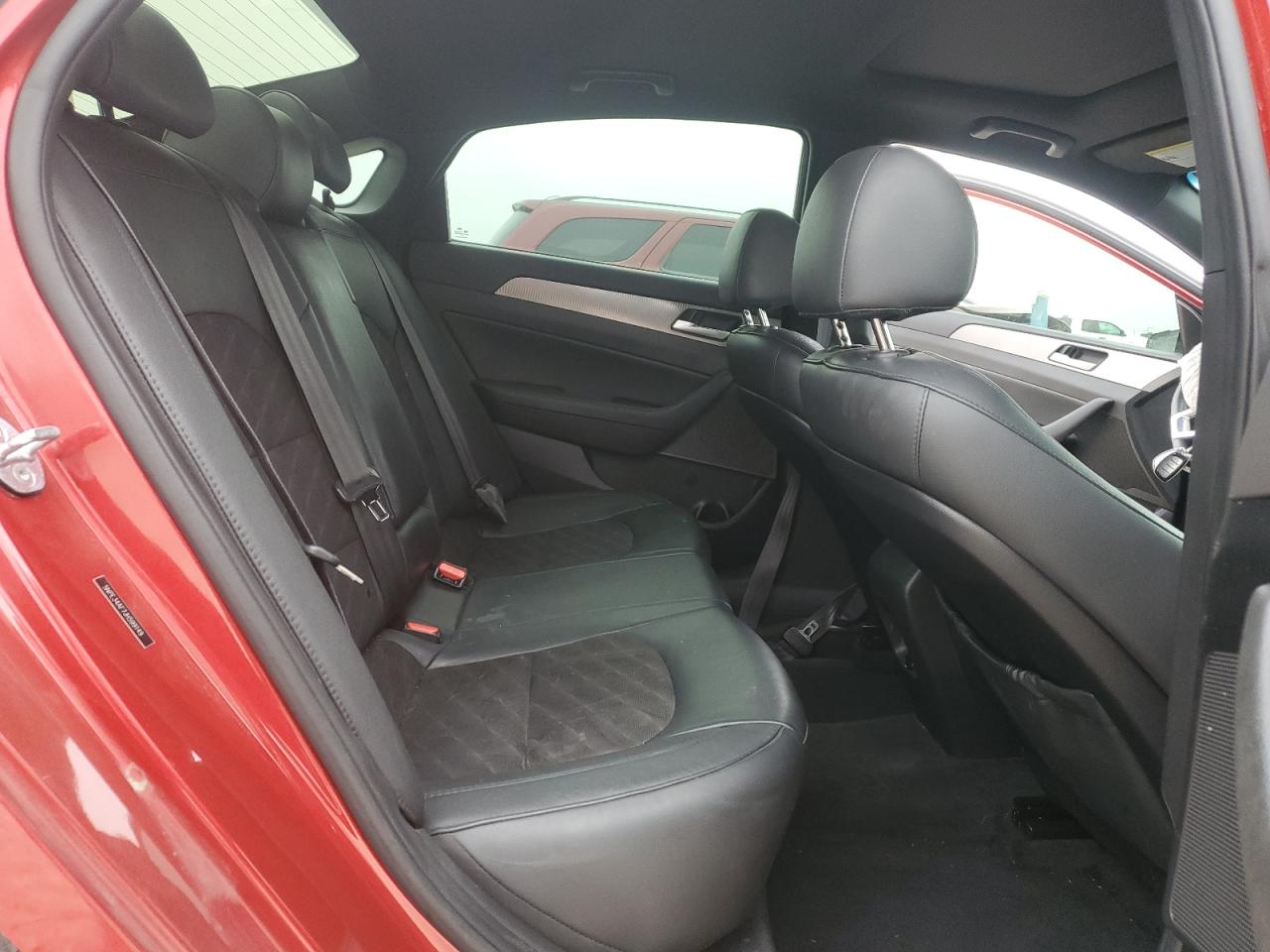 2018 Hyundai Sonata - Image 10