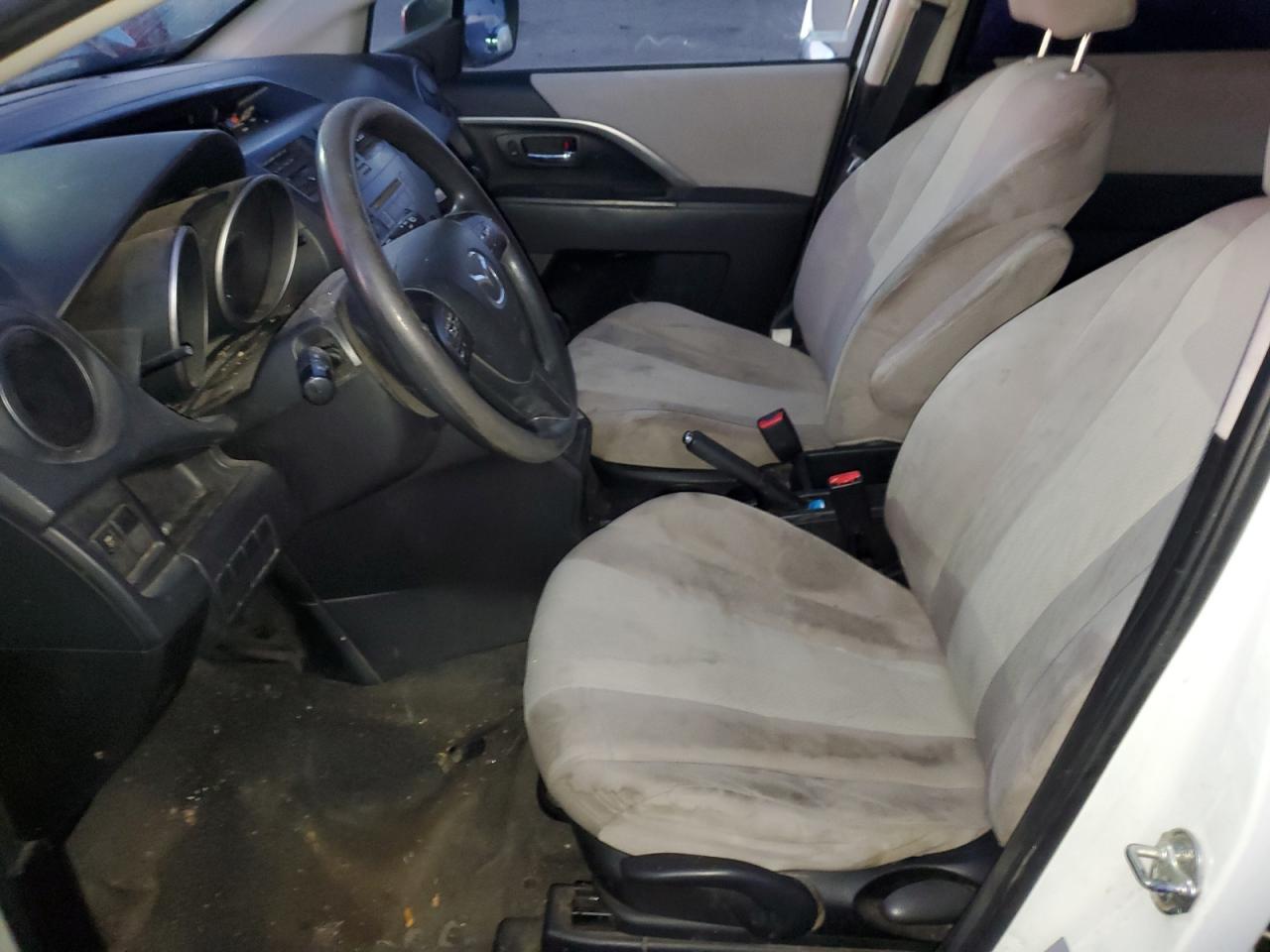 2013 Mazda 5 - Image 7
