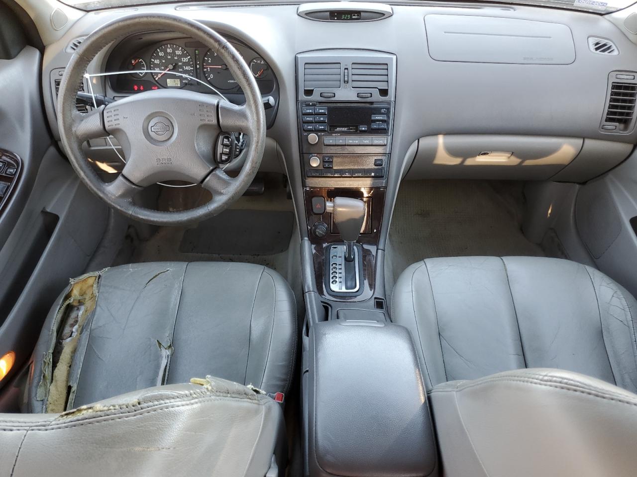 2000 Nissan Maxima - Image 8