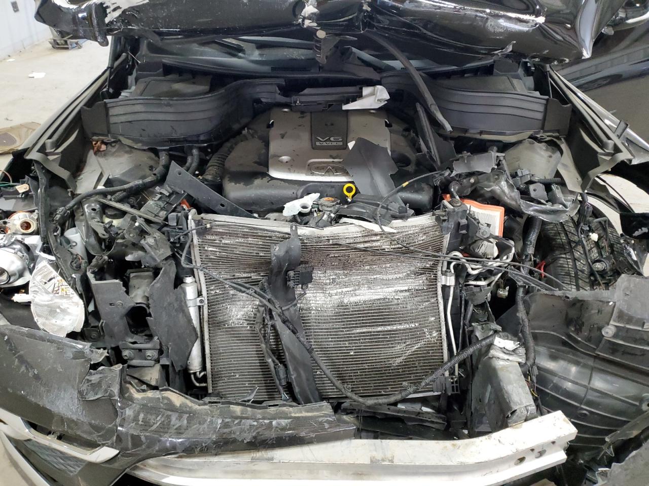 2016 Infiniti QX50 - Image 13