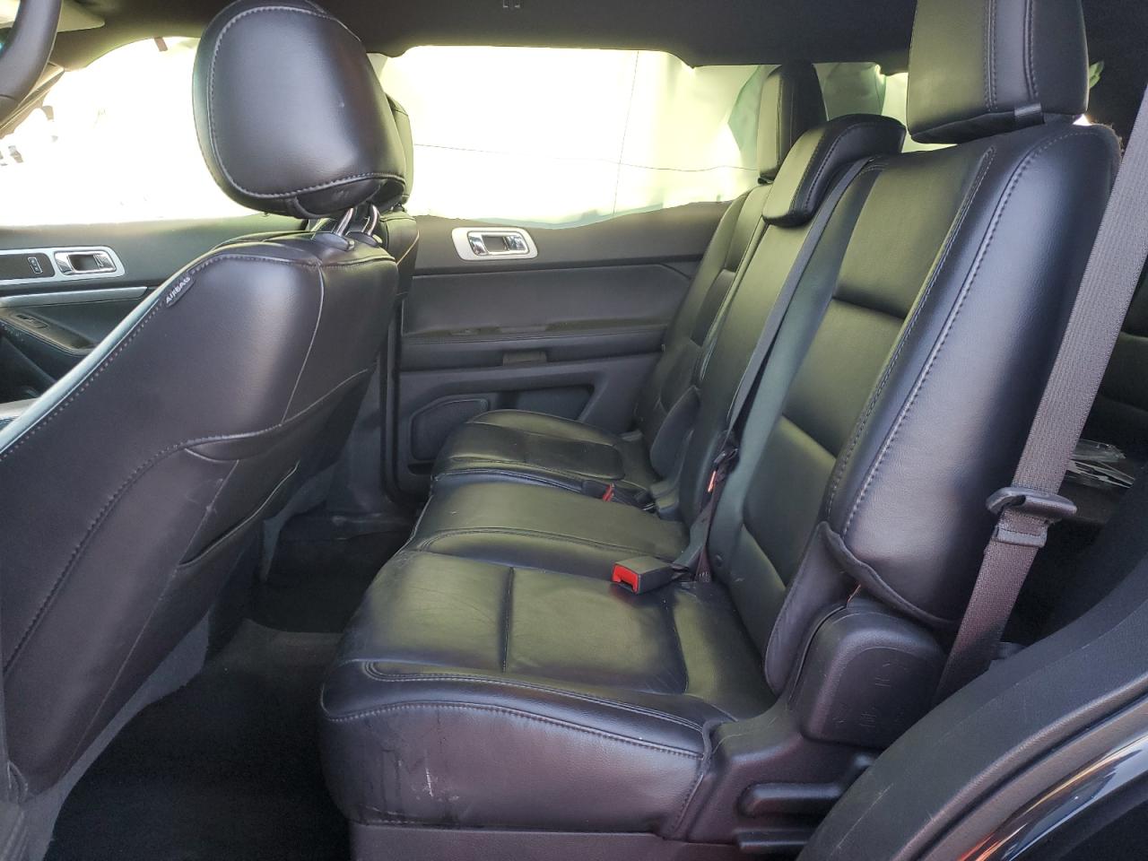 2013 Ford Explorer - Image 11