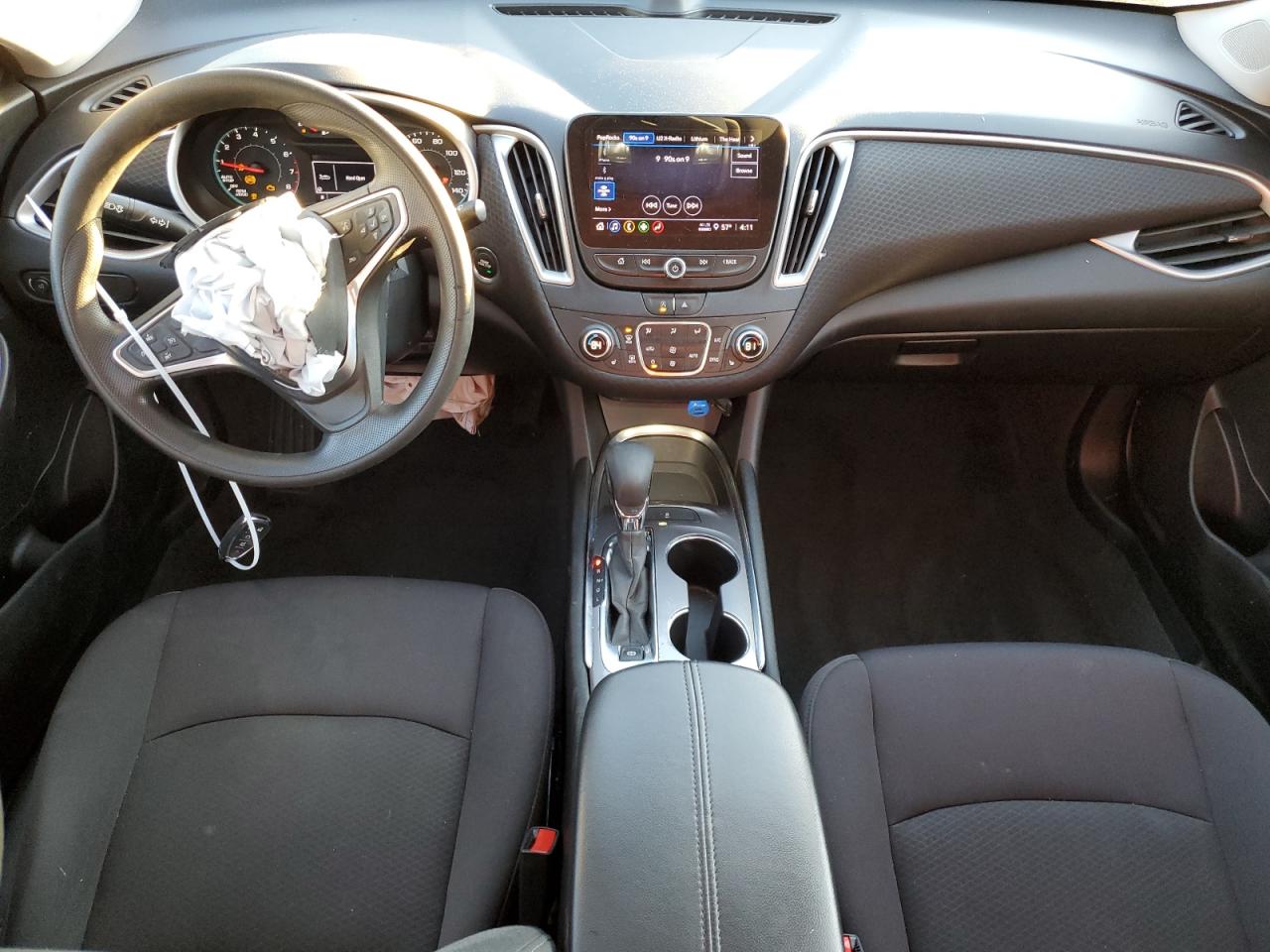 2022 Chevrolet Malibu - Image 8