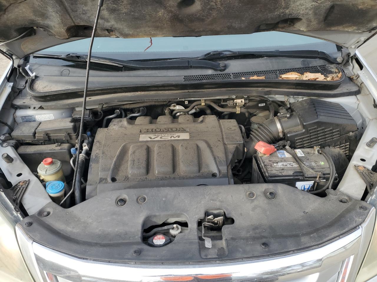 2010 Honda Odyssey - Image 12