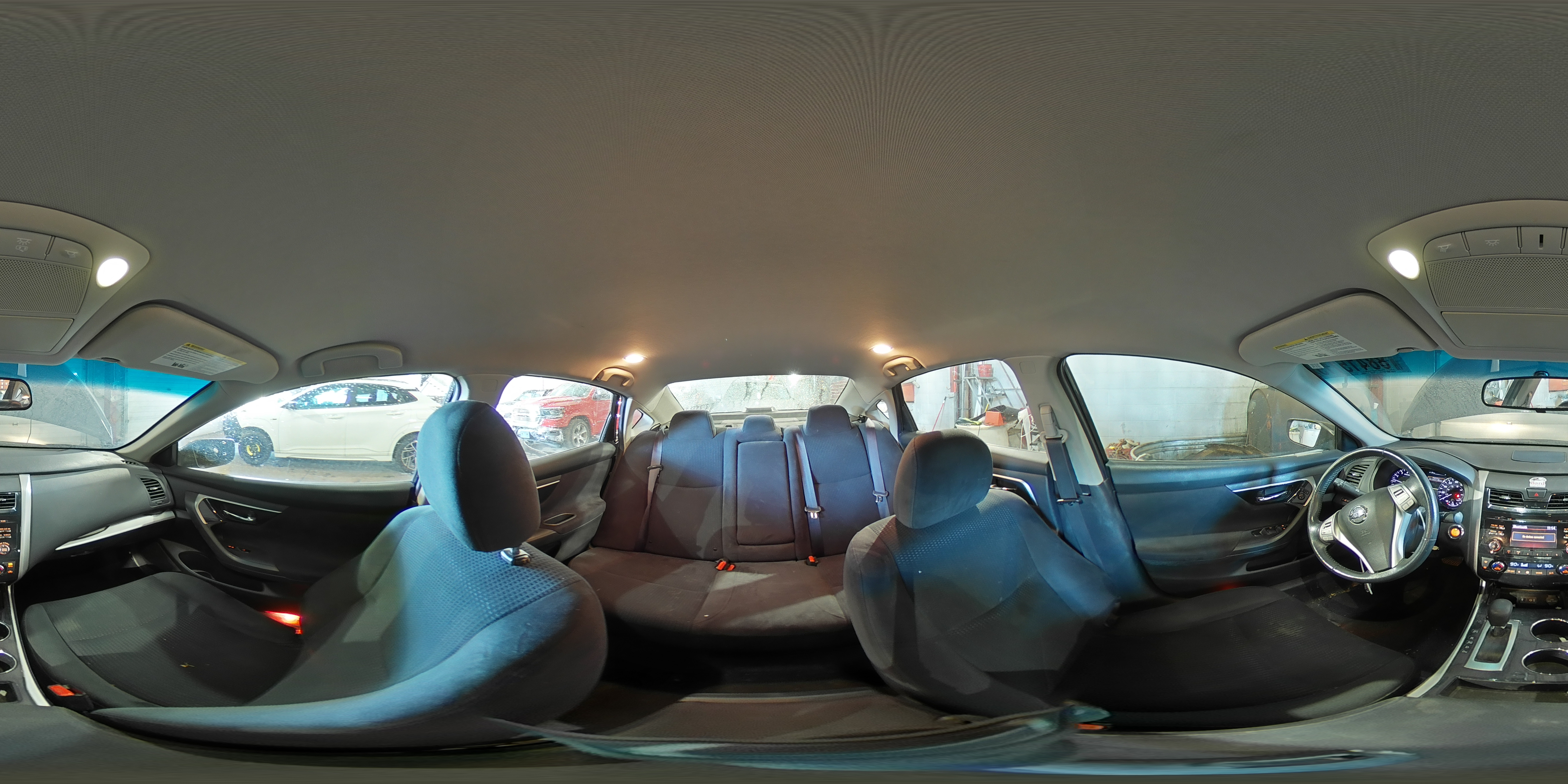 2014 Nissan Altima - Image 14