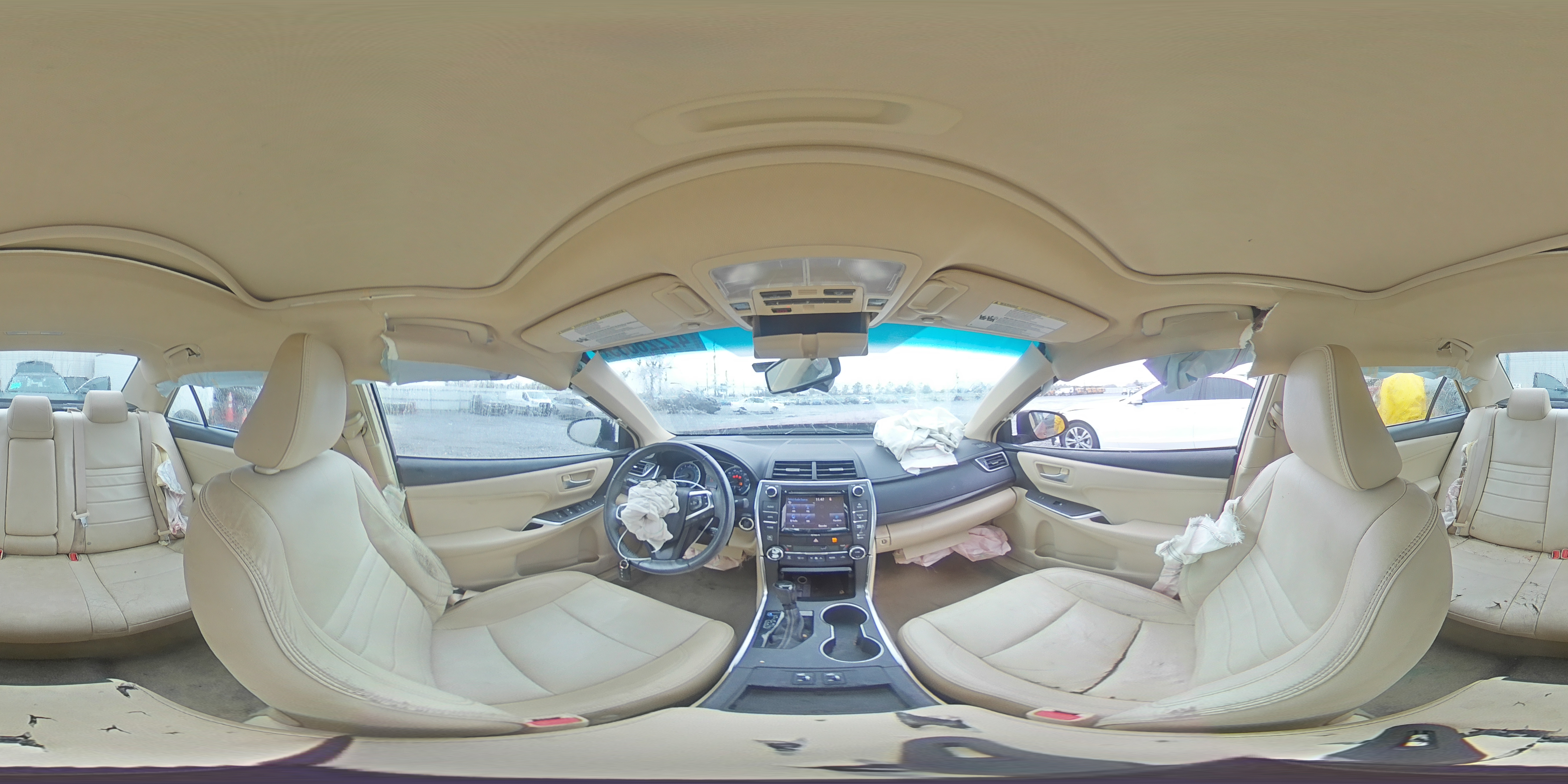 2017 Toyota Camry - Image 14
