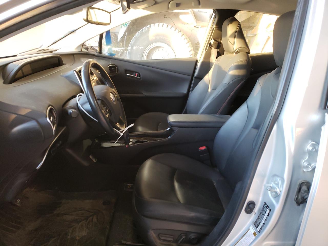 2019 Toyota Prius - Image 7