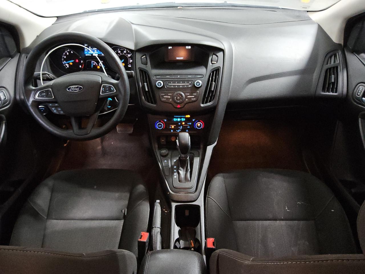 2018 Ford Focus - Image 8