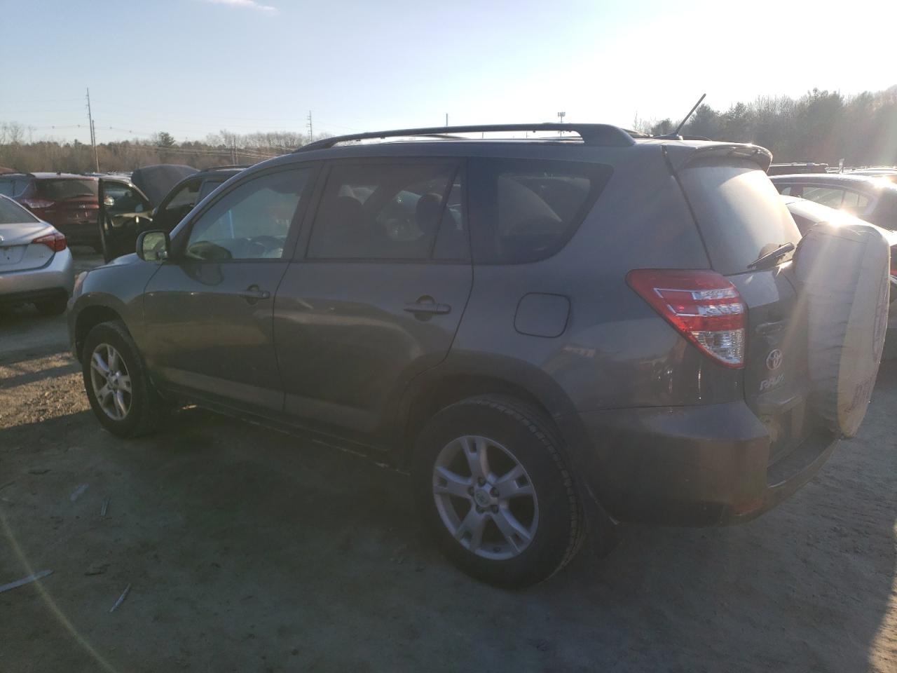 2011 Toyota RAV 4 - Image 2