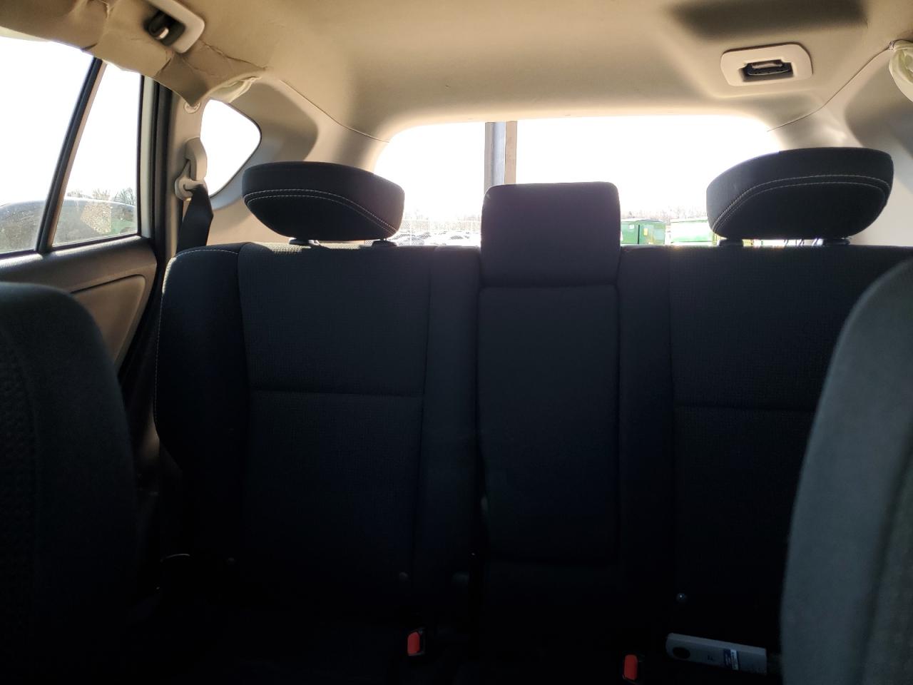 2018 Toyota RAV 4 - Image 10