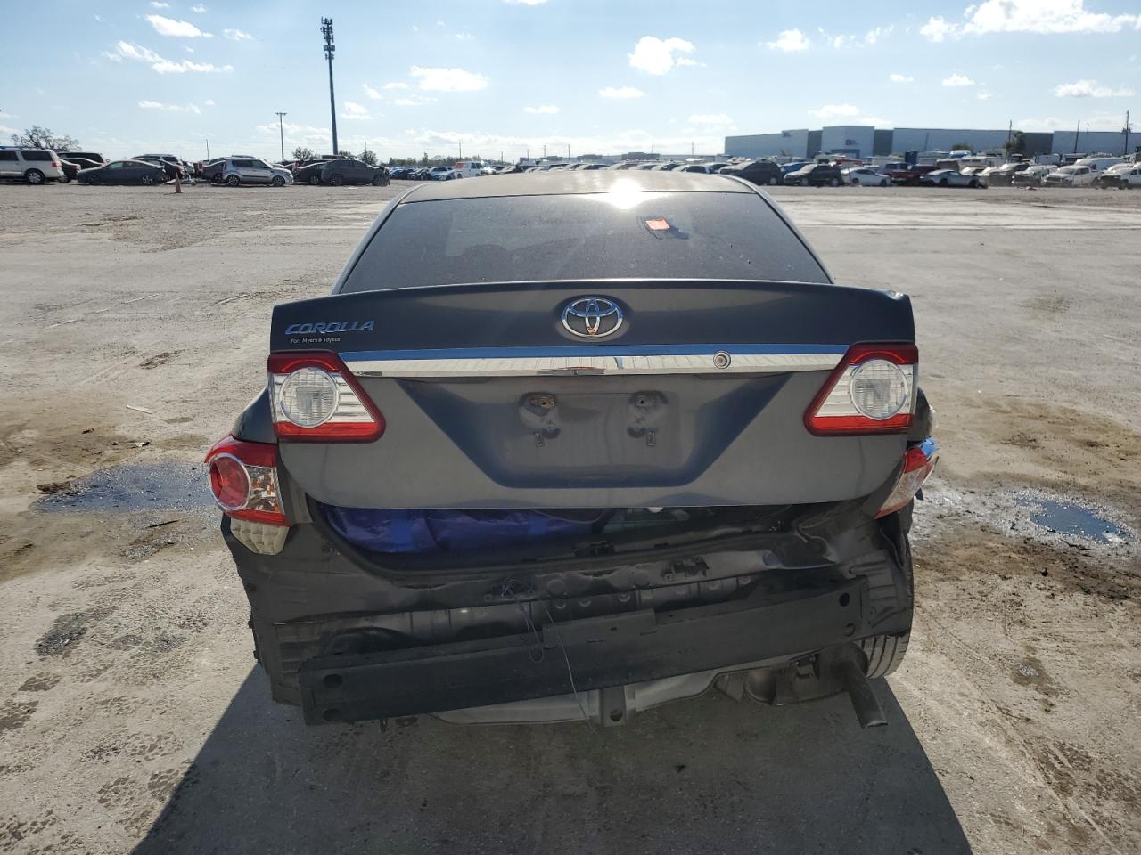 2011 Toyota Corolla - Image 6